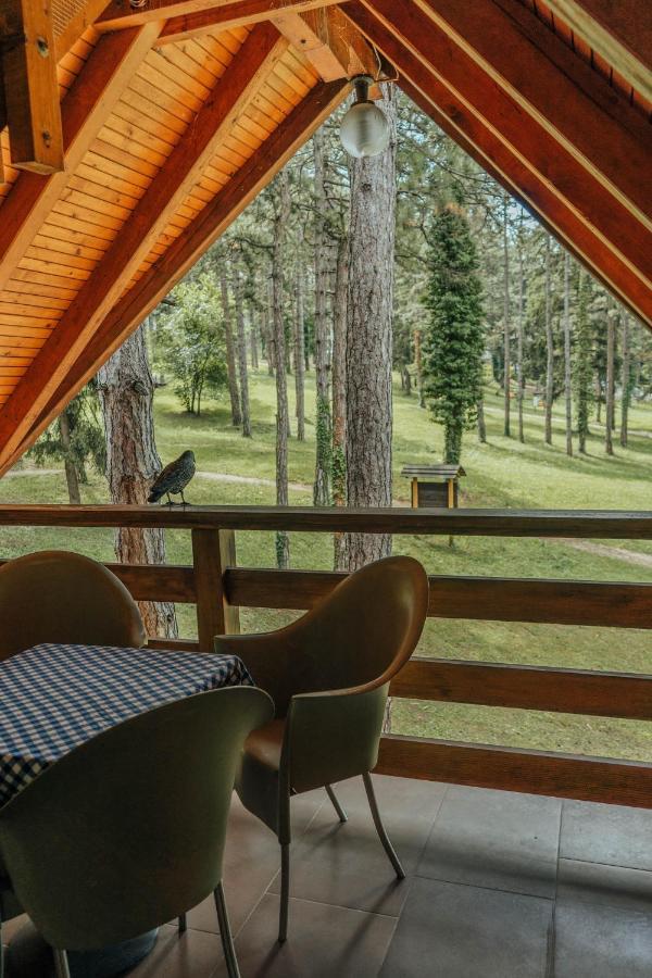 Hotel Prenociste/Restoran Lovac Bihać Esterno foto
