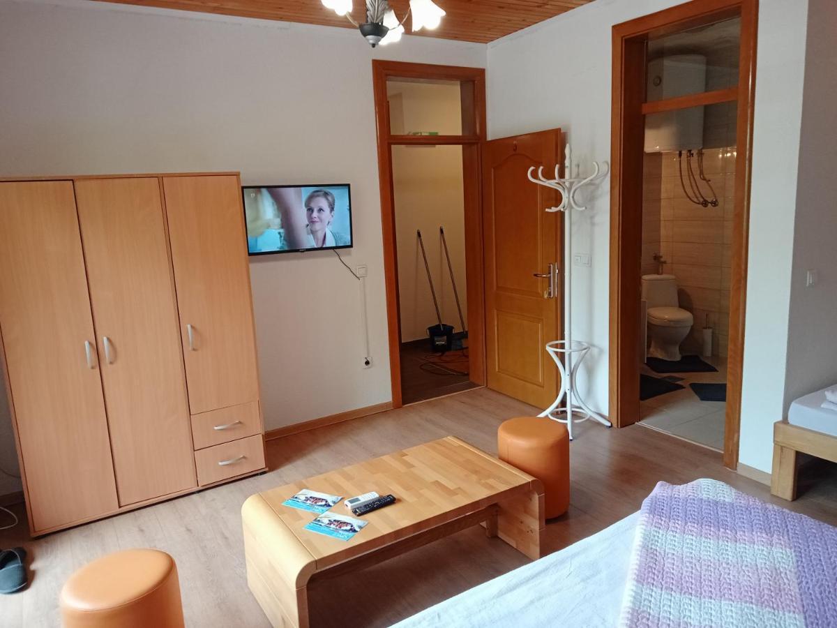 Hotel Prenociste/Restoran Lovac Bihać Esterno foto