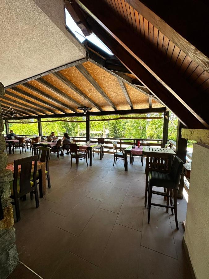 Hotel Prenociste/Restoran Lovac Bihać Esterno foto